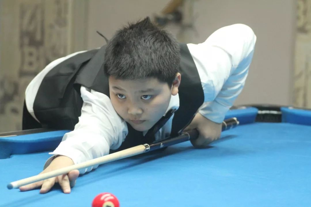 全额中产级 全额中产级