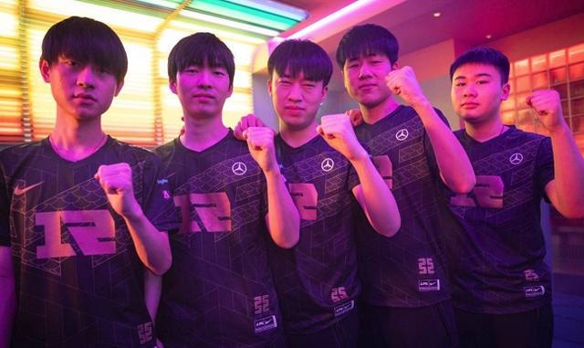 年轻球员的 年轻球员的