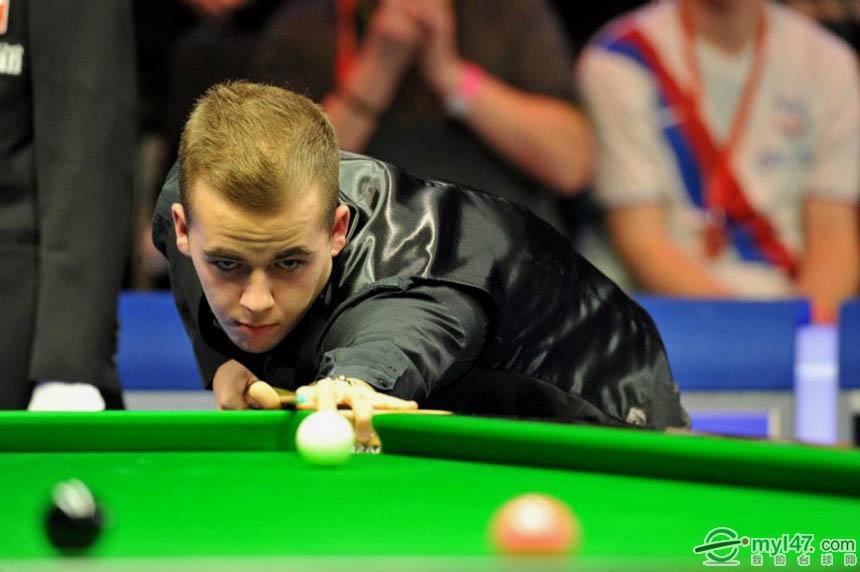 中国足球的 中国足球的